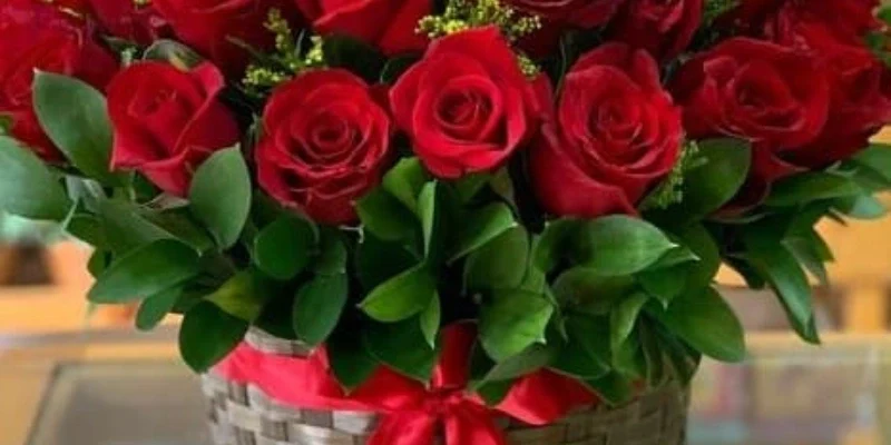 box of red roses for birthdays