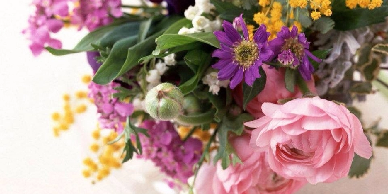 flores primaverales para aniversarios