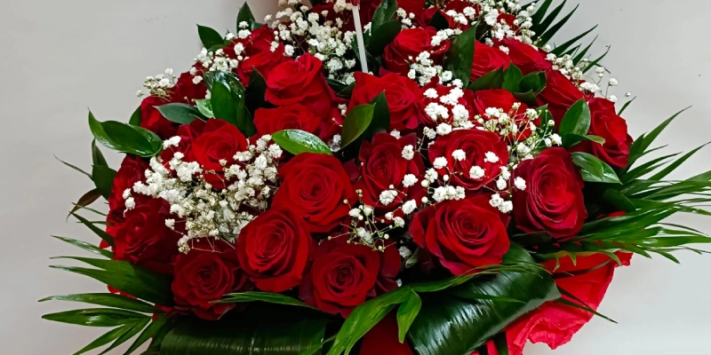 ramo de rosas para regalo fino