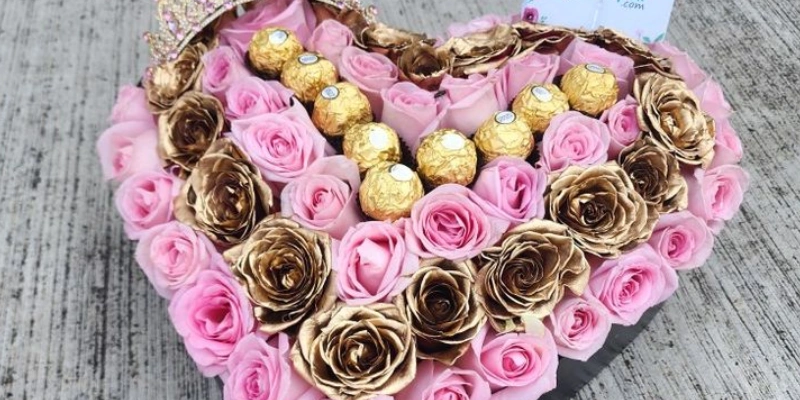 rosas doradas con chocolates