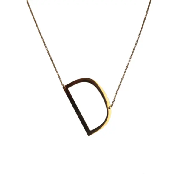 Collar Letra D